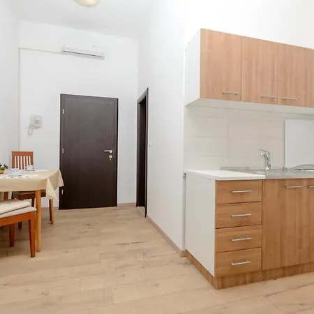 Pully Apartament *